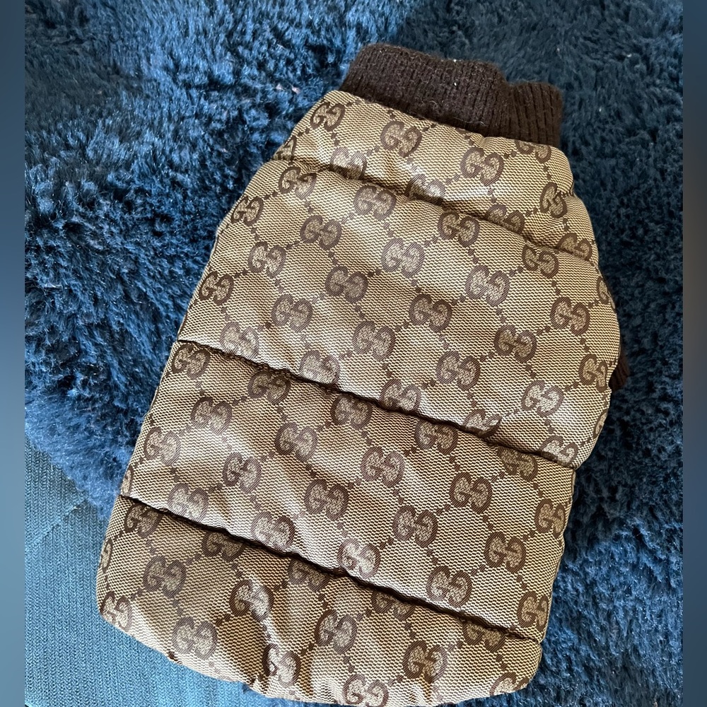 Gucci GG puffer dog jacket